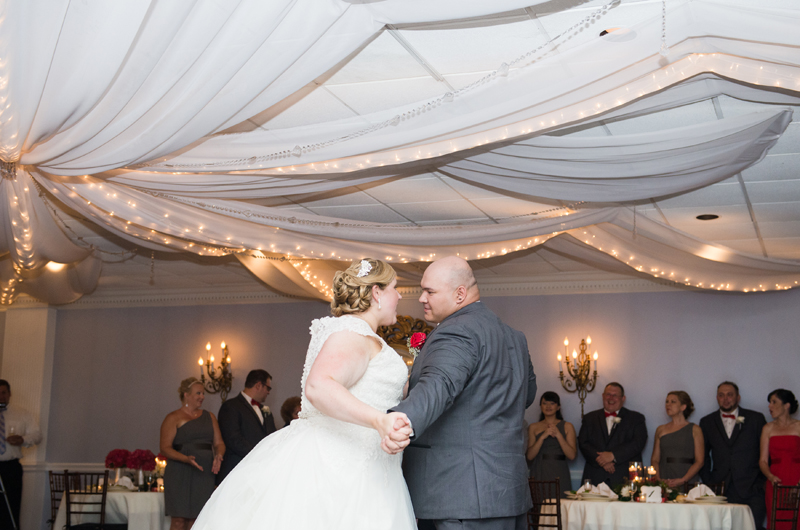 Christmas in July - The Mansion at Valley Country Club by Britney Clause Photography