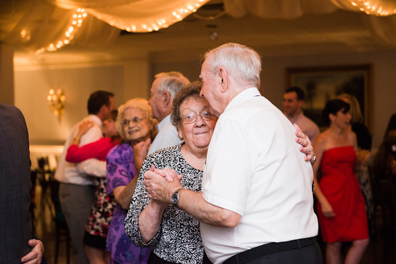 Christmas in July - The Mansion at Valley Country Club by Britney Clause Photography