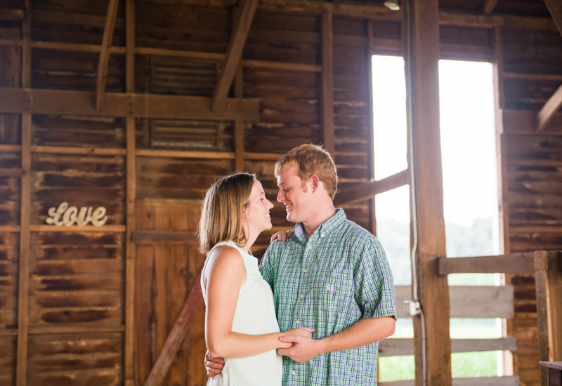 maryland-engagement-photographer-shoemaker-homestead-taneytown-0006-photo