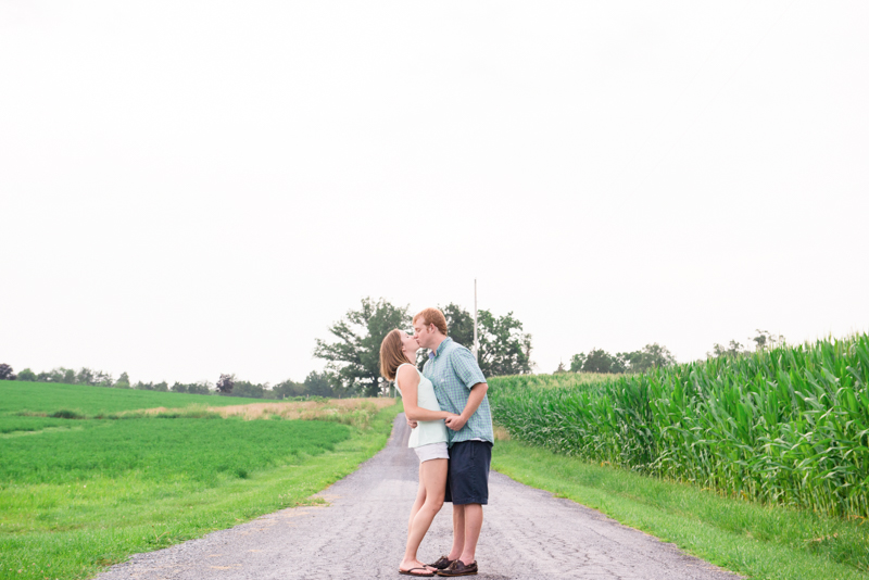 maryland-engagement-photographer-shoemaker-homestead-taneytown-0011-photo