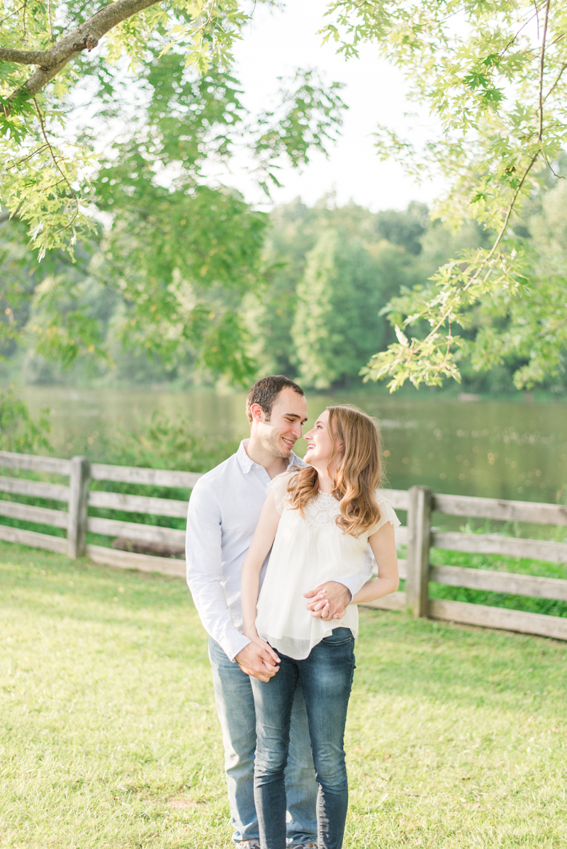 centennial park engagement session by britney clause photography