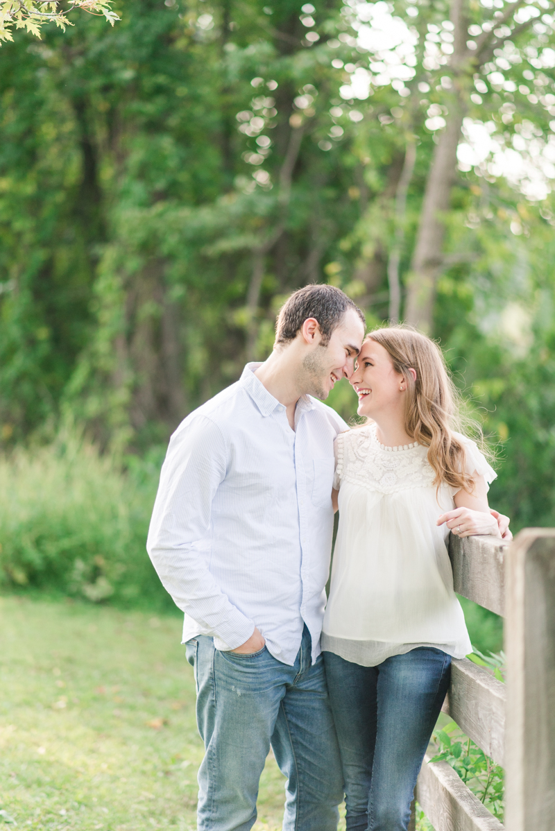 centennial park engagement session by britney clause photography