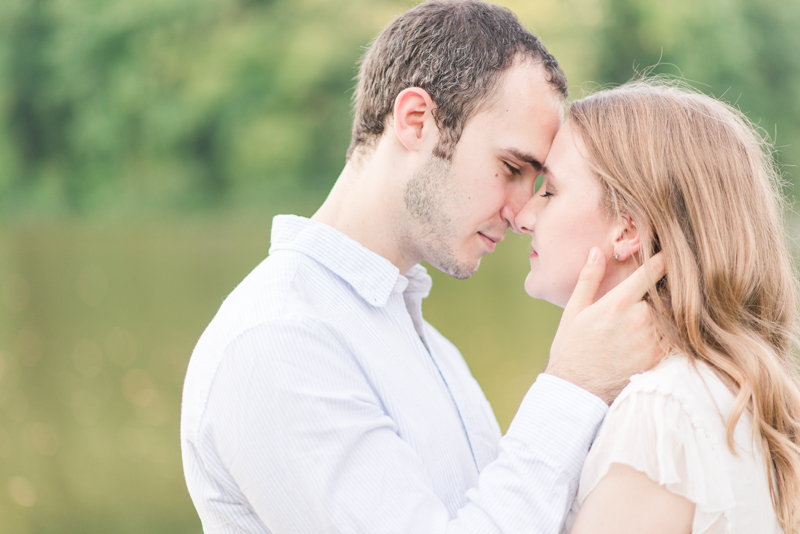 centennial park engagement session by britney clause photography