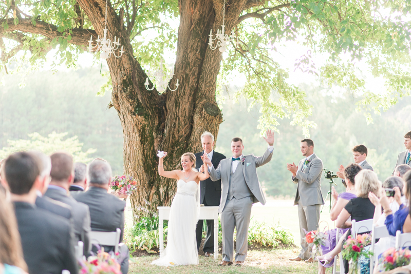 wedding-photographers-in-maryland-flora-corner-farm-040-photo