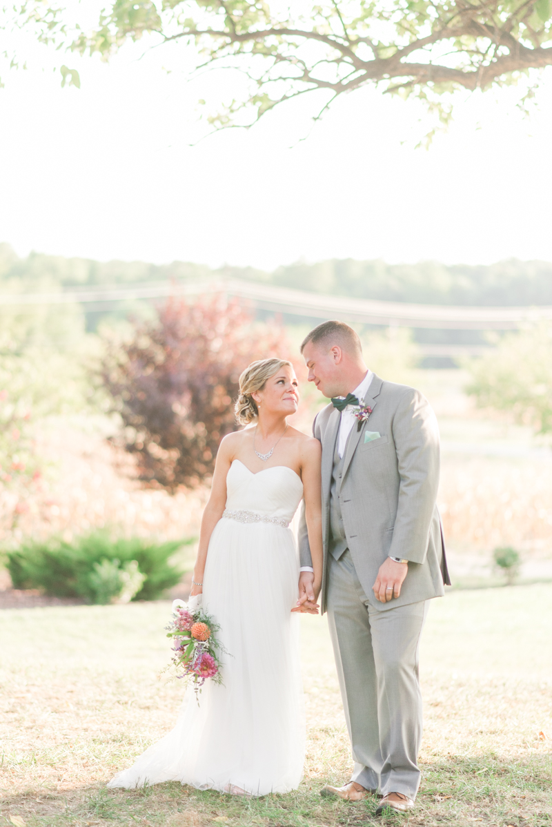 wedding-photographers-in-maryland-flora-corner-farm-054-photo