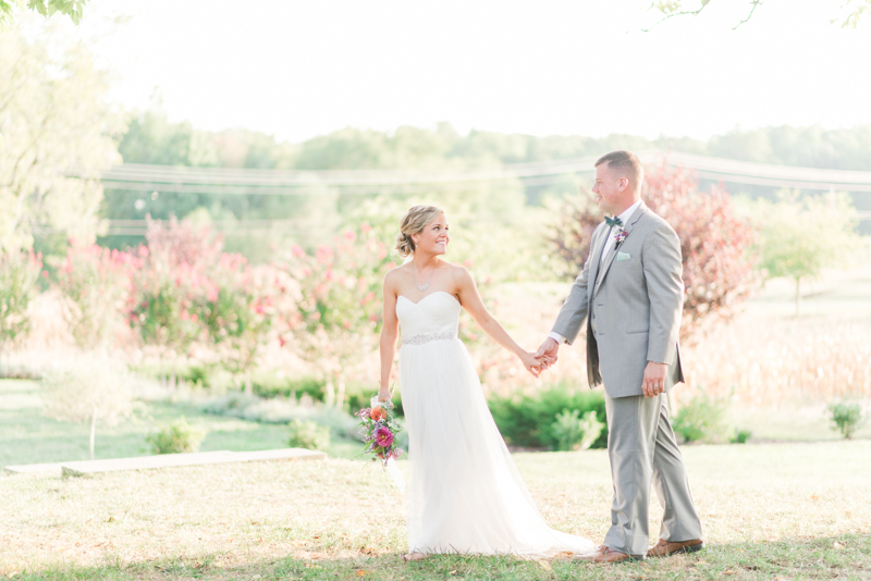 wedding-photographers-in-maryland-flora-corner-farm-055-photo