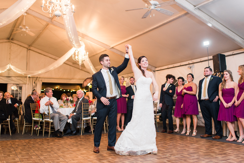 wedding-photographers-in-maryland-elkridge-furnace-inn-baltimore-0097-photo