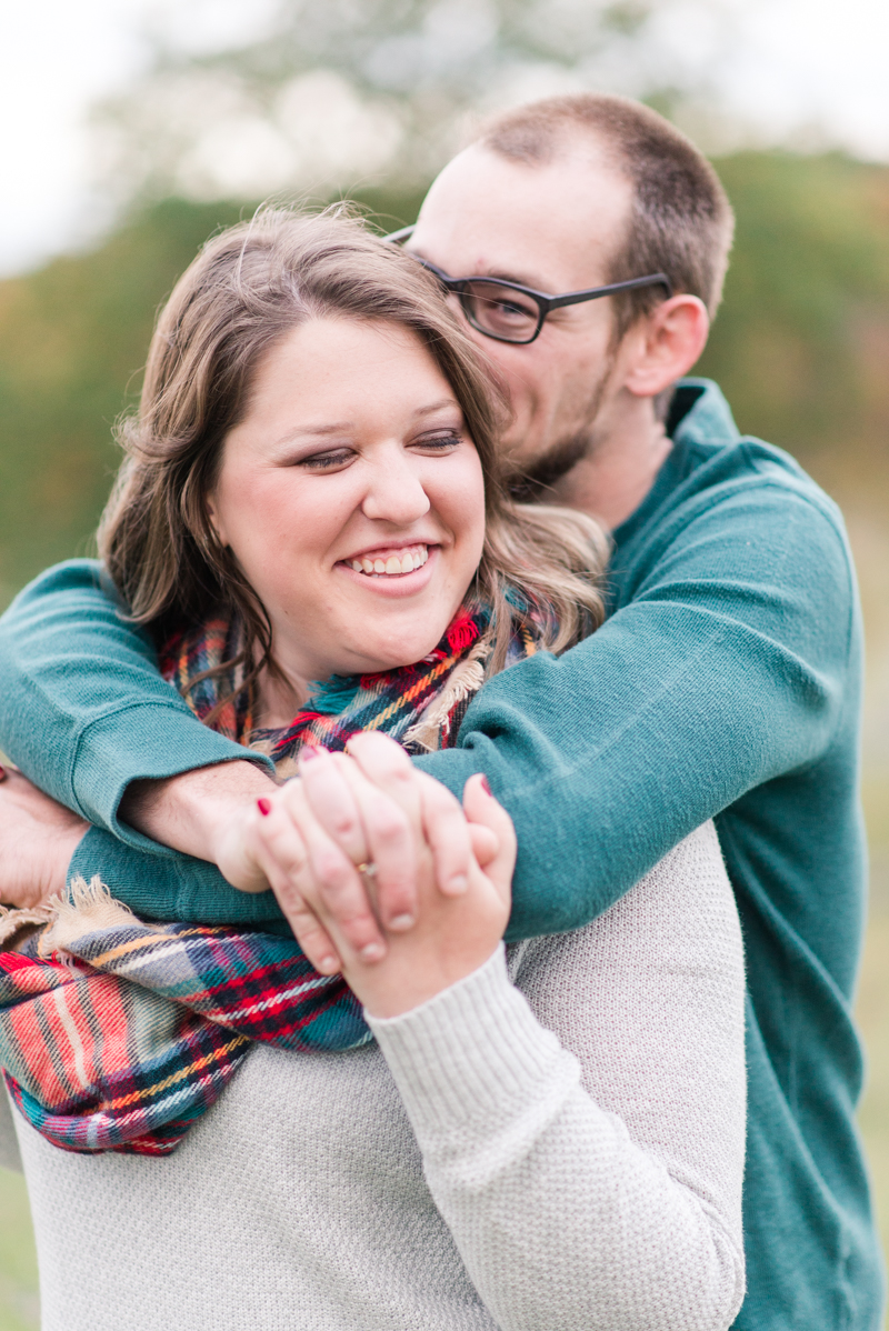 Fall engagement session in Gettysburg National Military Park 