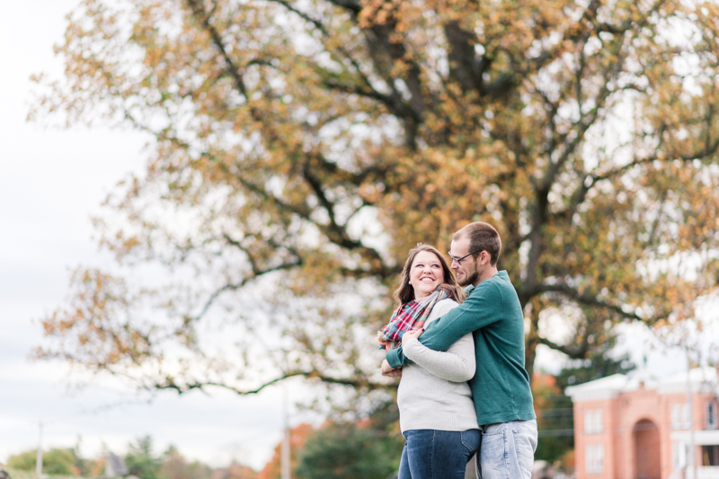 Fall engagement session in Gettysburg National Military Park 