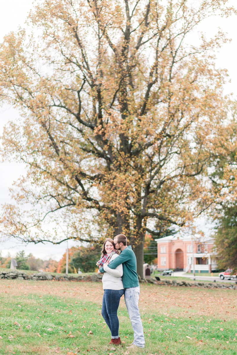 Fall engagement session in Gettysburg National Military Park 