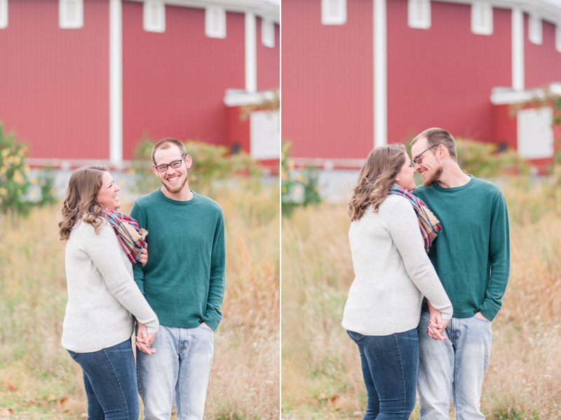 Fall engagement session in Gettysburg National Military Park 