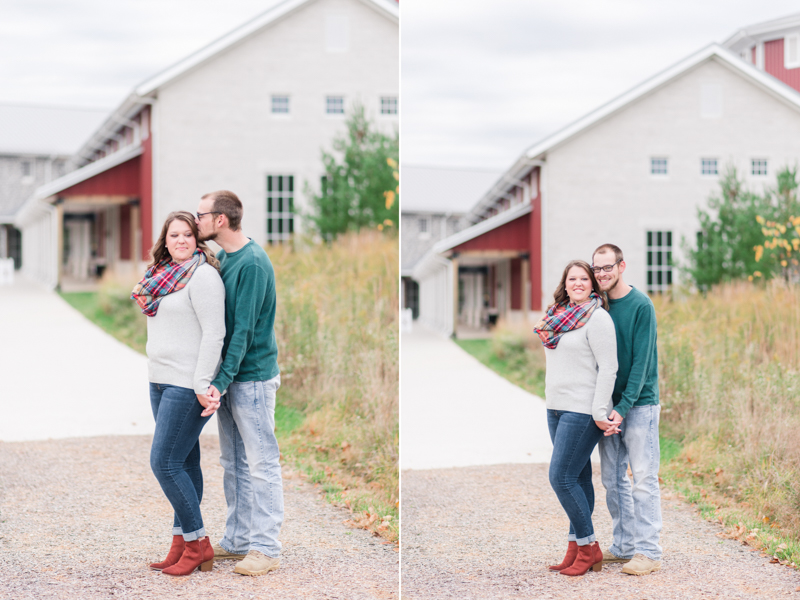 Fall engagement session in Gettysburg National Military Park 