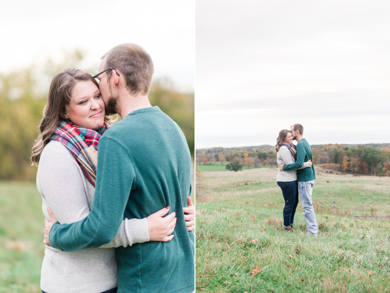 Fall engagement session in Gettysburg National Military Park 