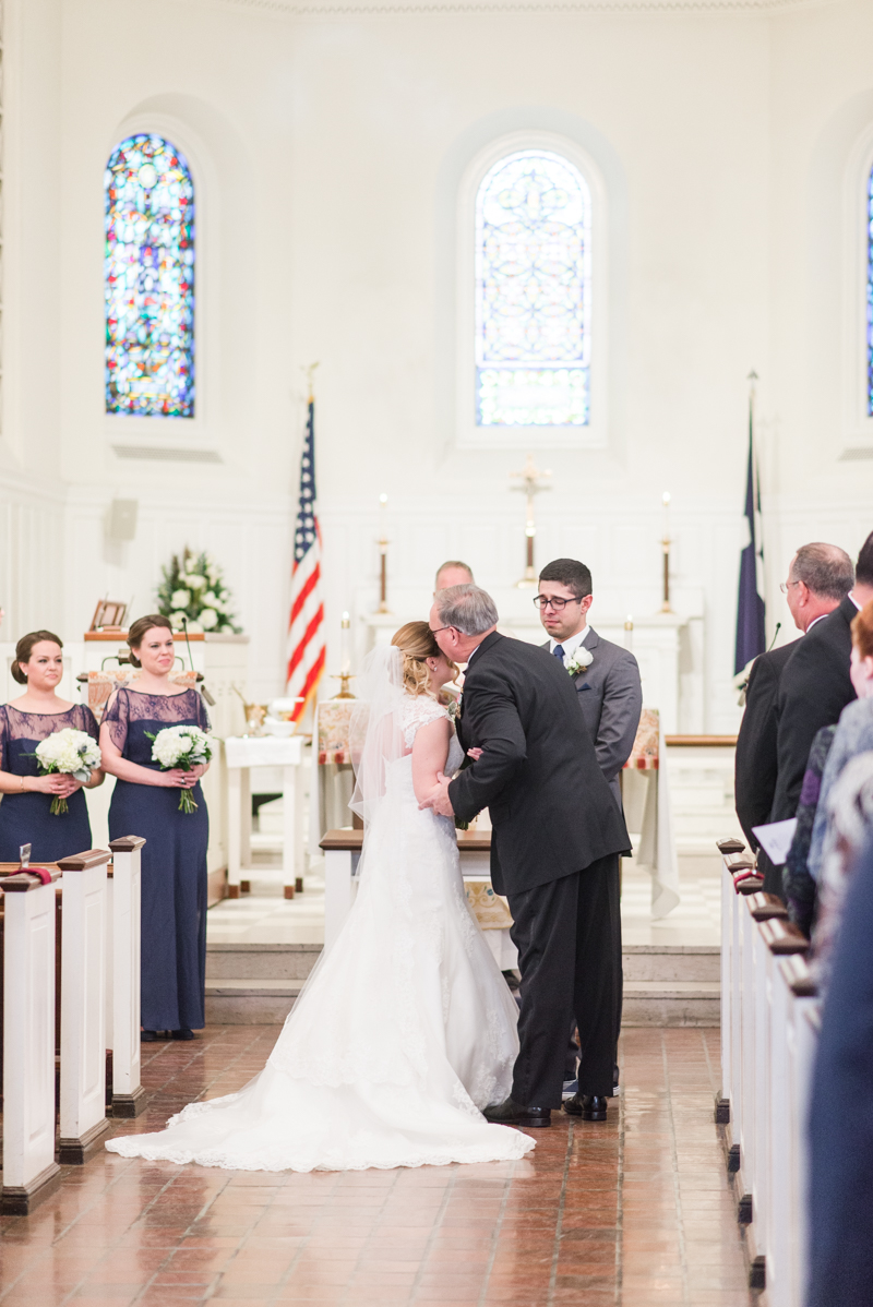 wedding photographer maryland virginia fort myer old post chapel officer club