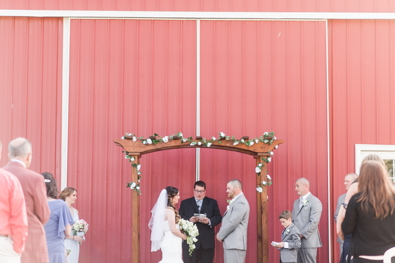 wedding photographers in maryland robin hill farm brandywine ceremony