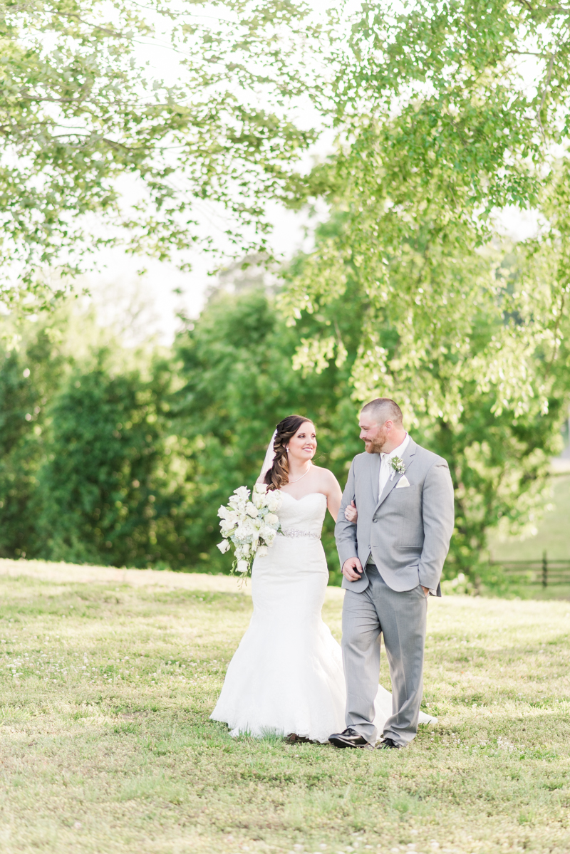 wedding photographers in maryland robin hill farm brandywine vogel flowers