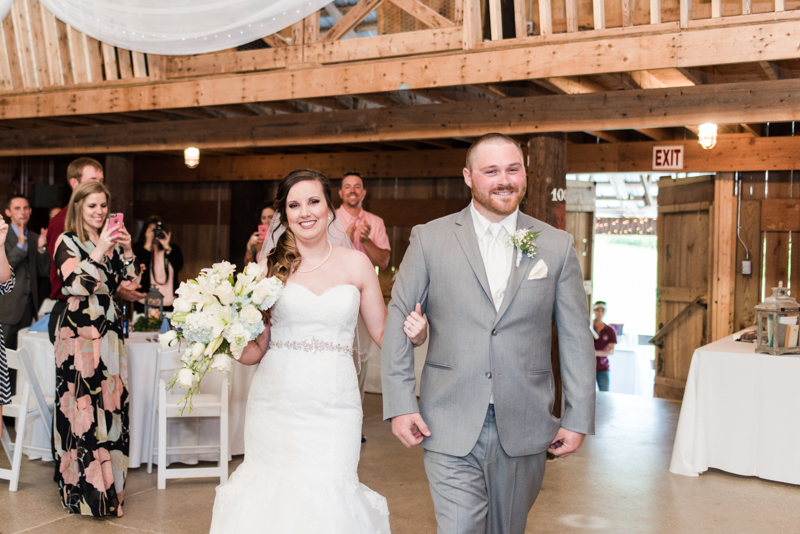 A Rustically Chic Robin Hill Farm Wedding  Alyssa Ryan 