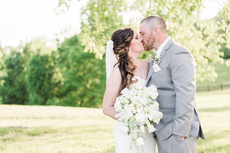 wedding photographers in maryland robin hill farm brandywine vogel flowers