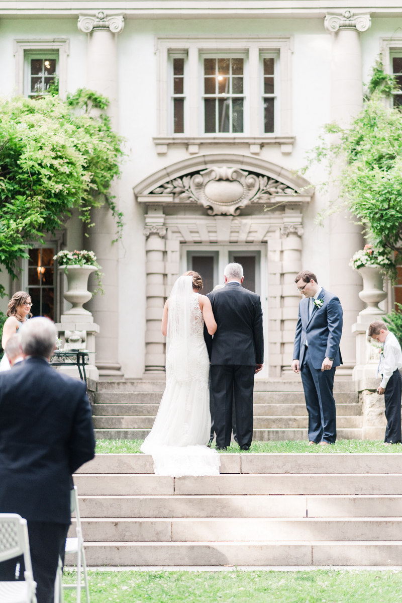 Wedding Photographers in Maryland Liriodendron Mansion Bel Air