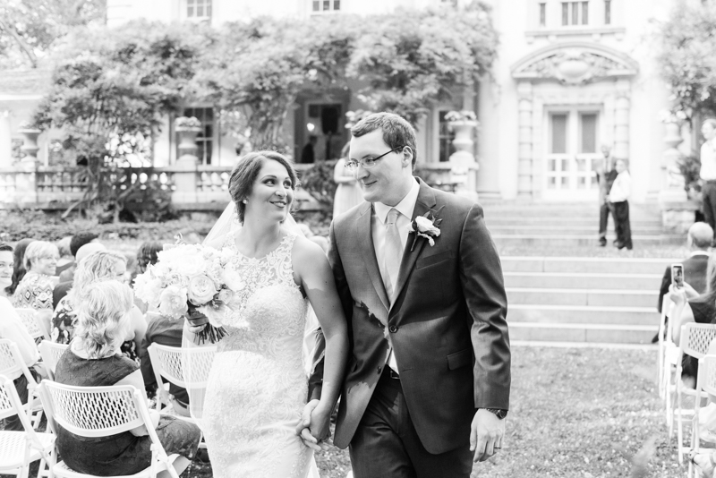 Wedding Photographers in Maryland Liriodendron Mansion Bel Air