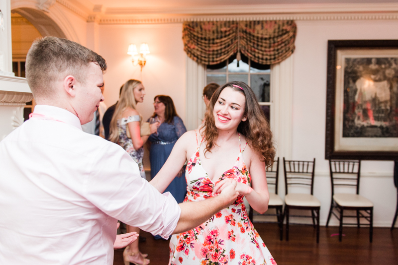 Wedding Photographers in Maryland Liriodendron Mansion Bel Air friendly entertainment