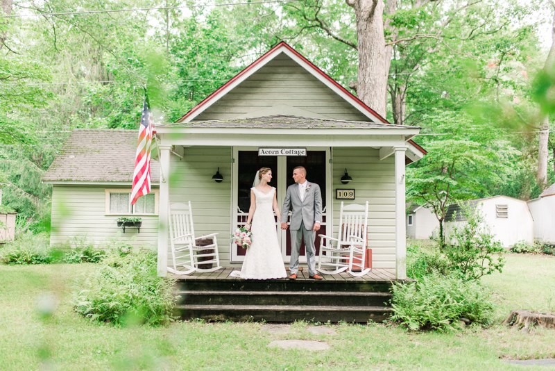 wedding photographers in maryland emory grove hotel acorn cottage glyndon