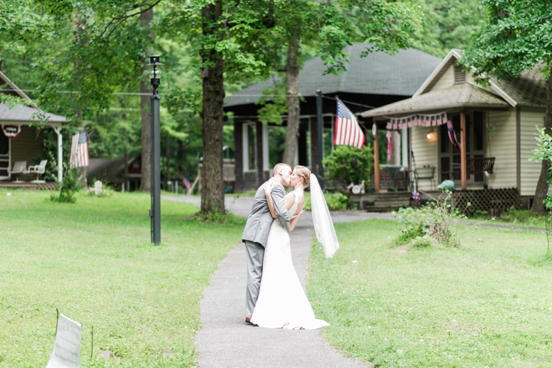 wedding photographers in maryland emory grove hotel tabernacle glyndon 