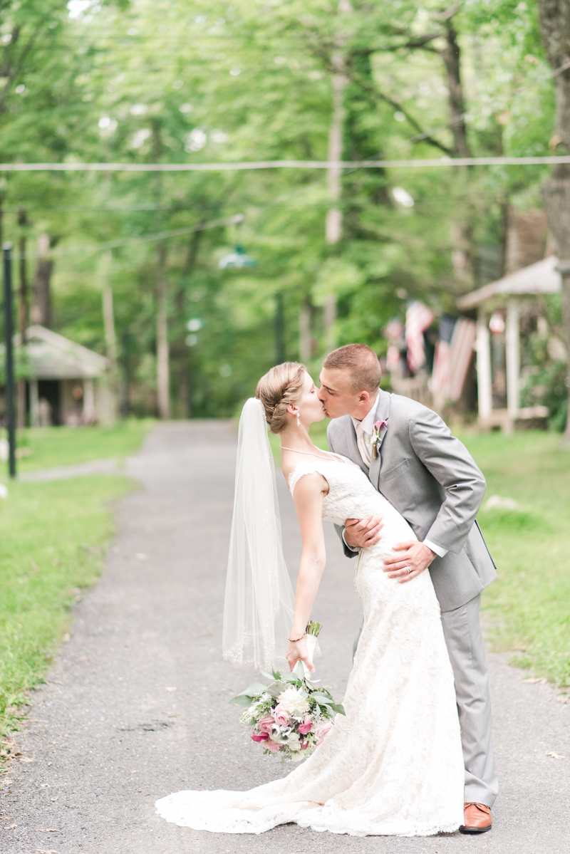 wedding photographers in maryland emory grove hotel glyndon love and lace bridal consignment boutique