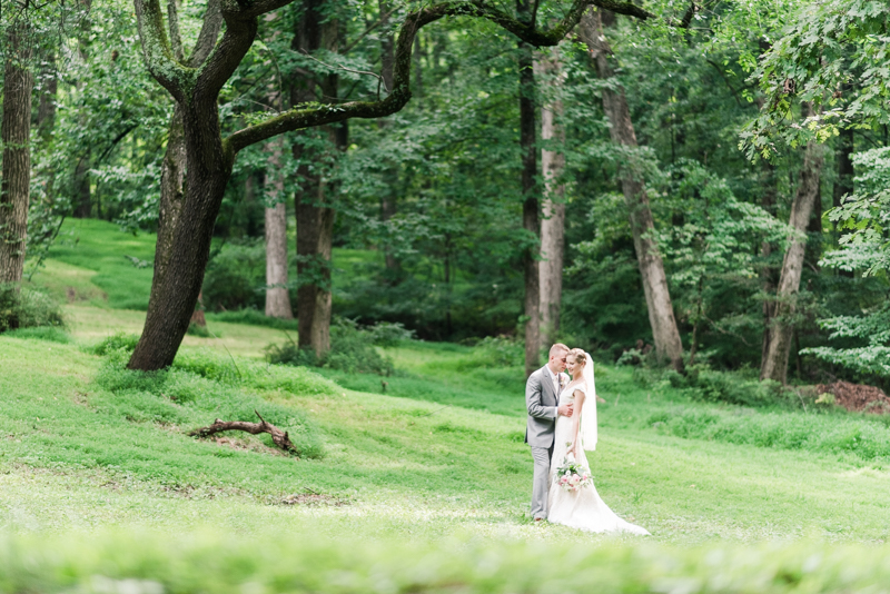 wedding photographers in maryland emory grove hotel glyndon