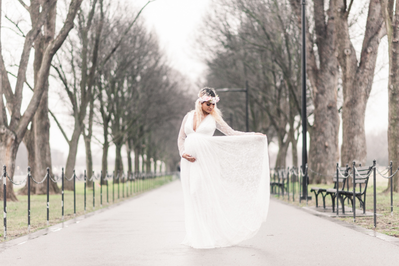 Wedding Photographers in Maryland Washington DC Maternity Session Lincoln Memorial