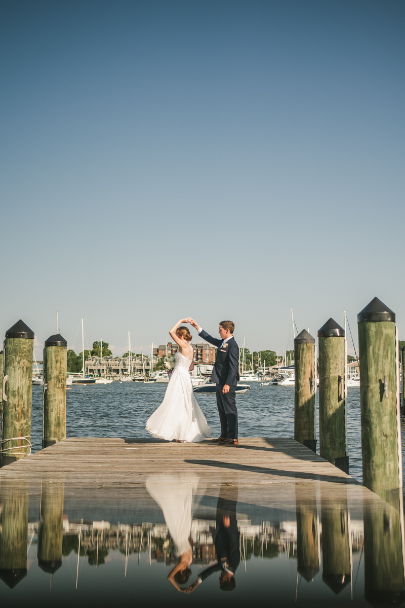 Summer wedding portraits at Downtown Annapolis by Britney Clause Photography, wedding photographers in Maryland