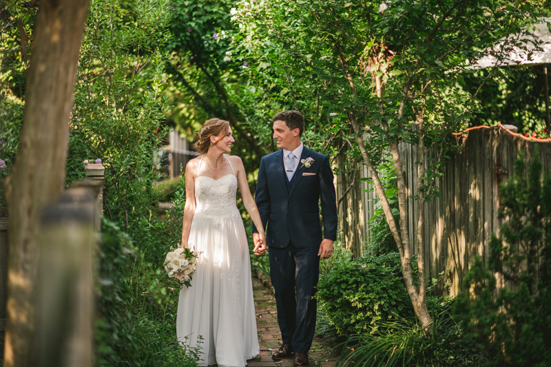 Summer wedding portraits at Downtown Annapolis by Britney Clause Photography, wedding photographers in Maryland