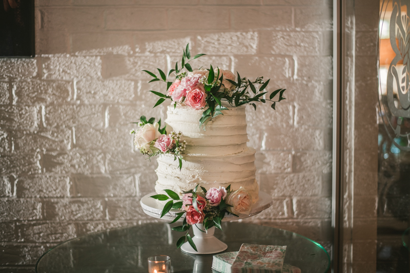 A July wedding reception at Blackwall Hitch restaurant in Annapolis, by Britney Clause Photography, wedding photographers in Maryland