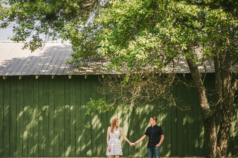 A beautiful engagement session at Kinder Farm Park with Britney Clause Photography, wedding photographers in Maryland