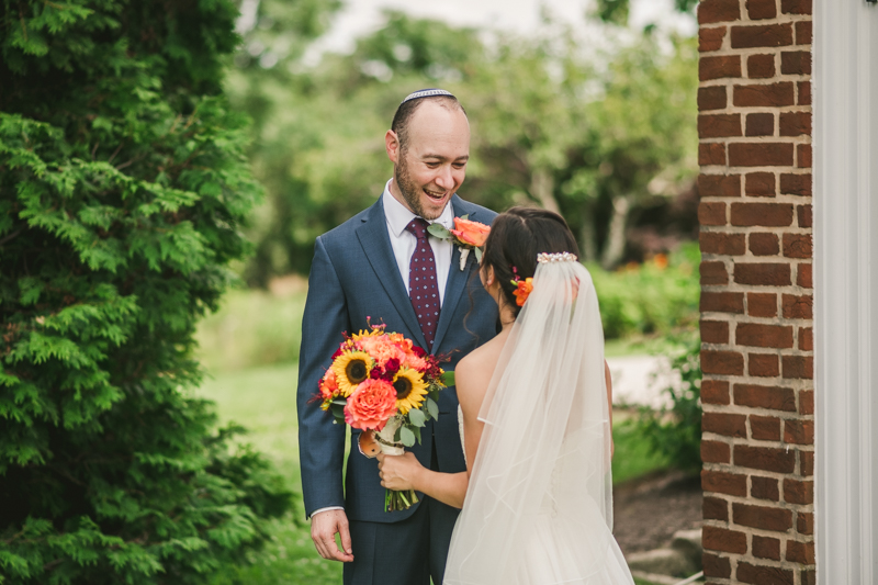 A gorgeous summer wedding at Dulany's Overlook in Frederick Maryland by Britney Clause Photography, wedding photographers in Maryland. 