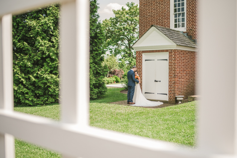 A gorgeous summer wedding at Dulany's Overlook in Frederick Maryland by Britney Clause Photography, wedding photographers in Maryland. 