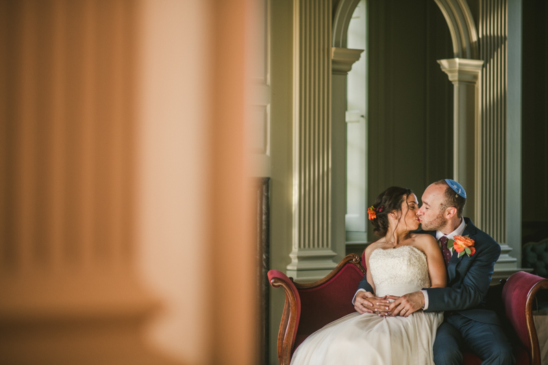 A gorgeous summer wedding at Dulany's Overlook in Frederick Maryland by Britney Clause Photography, wedding photographers in Maryland. 