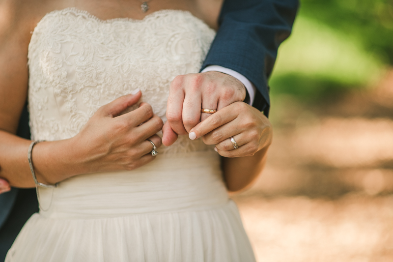 A gorgeous summer wedding at Dulany's Overlook in Frederick Maryland by Britney Clause Photography, wedding photographers in Maryland. 