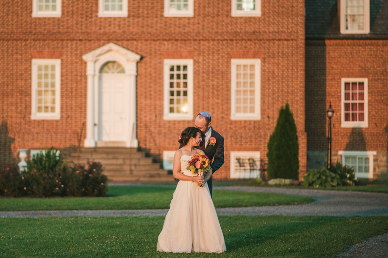 A gorgeous summer wedding at Dulany's Overlook in Frederick Maryland by Britney Clause Photography, wedding photographers in Maryland. 