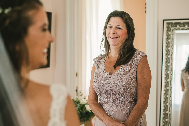 A gorgeous August wedding at Liriodendron Mansion in Bel Air, Maryland by Britney Clause Photography