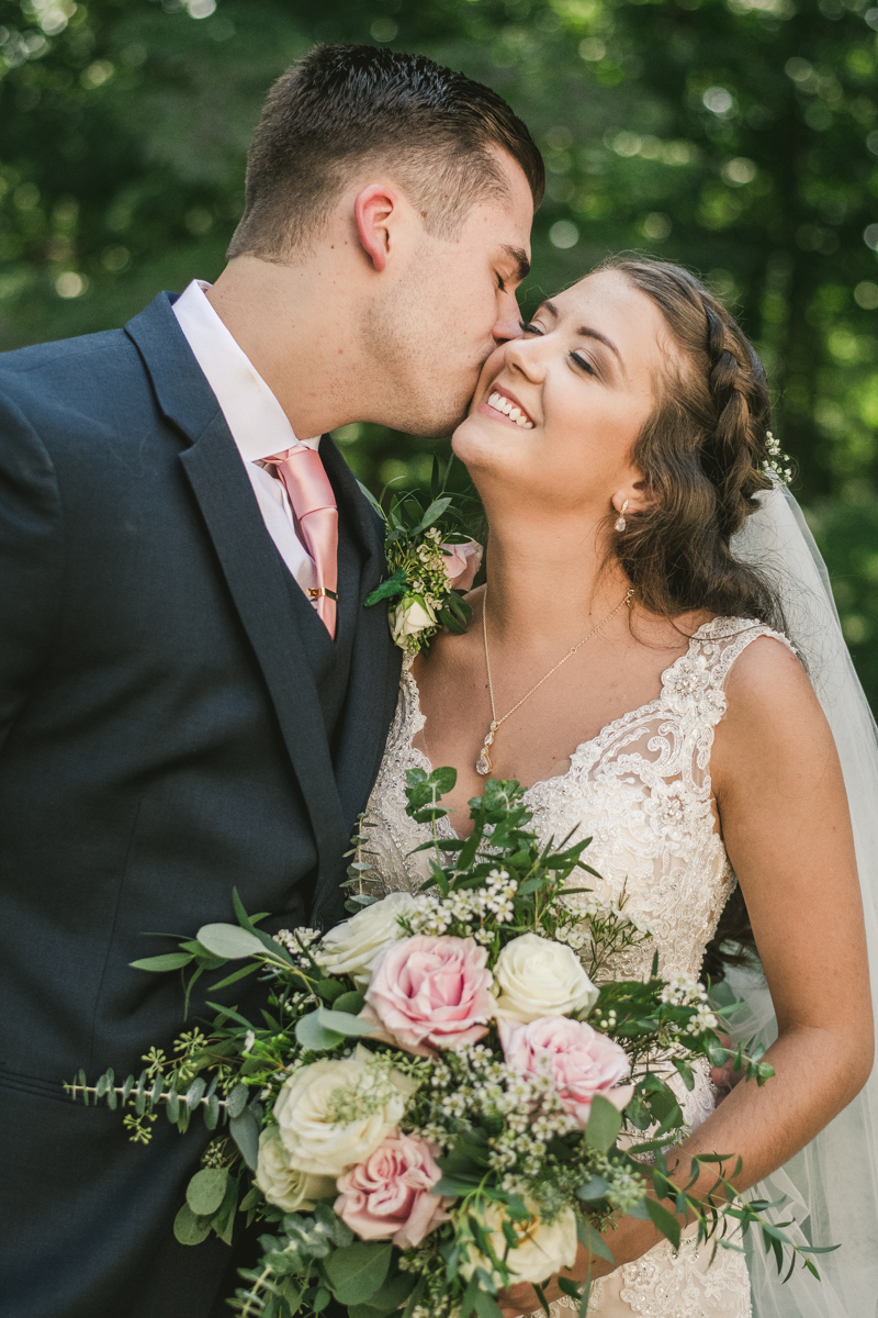 A gorgeous August wedding at Liriodendron Mansion in Bel Air, Maryland by Britney Clause Photography