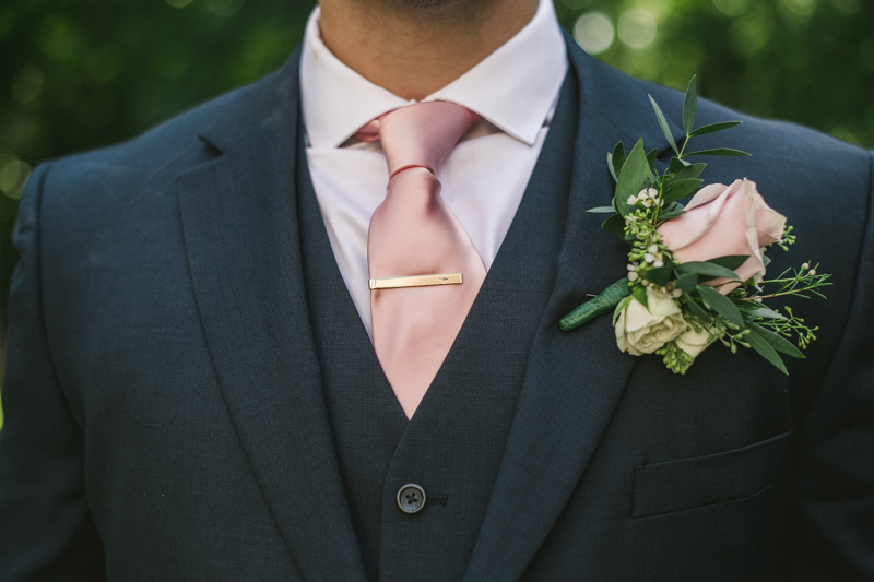 A gorgeous August wedding at Liriodendron Mansion in Bel Air, Maryland by Britney Clause Photography