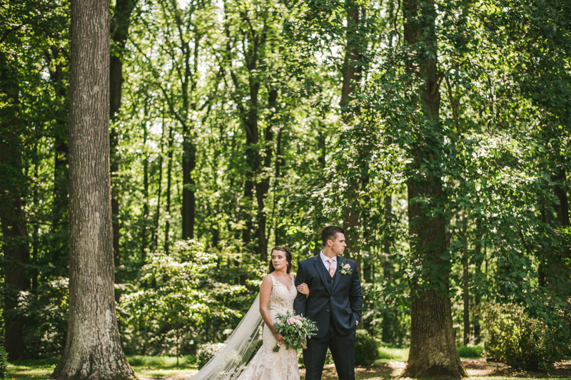 A gorgeous August wedding at Liriodendron Mansion in Bel Air, Maryland by Britney Clause Photography