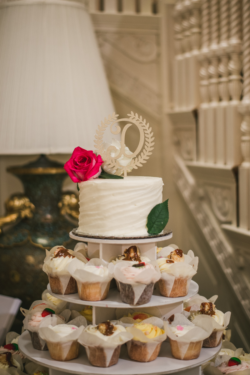 A gorgeous August wedding cake from Iced Gems at Liriodendron Mansion in Bel Air, Maryland by Britney Clause Photography