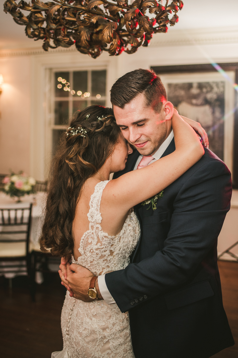 A gorgeous August wedding reception at Liriodendron Mansion in Bel Air, Maryland by Britney Clause Photography