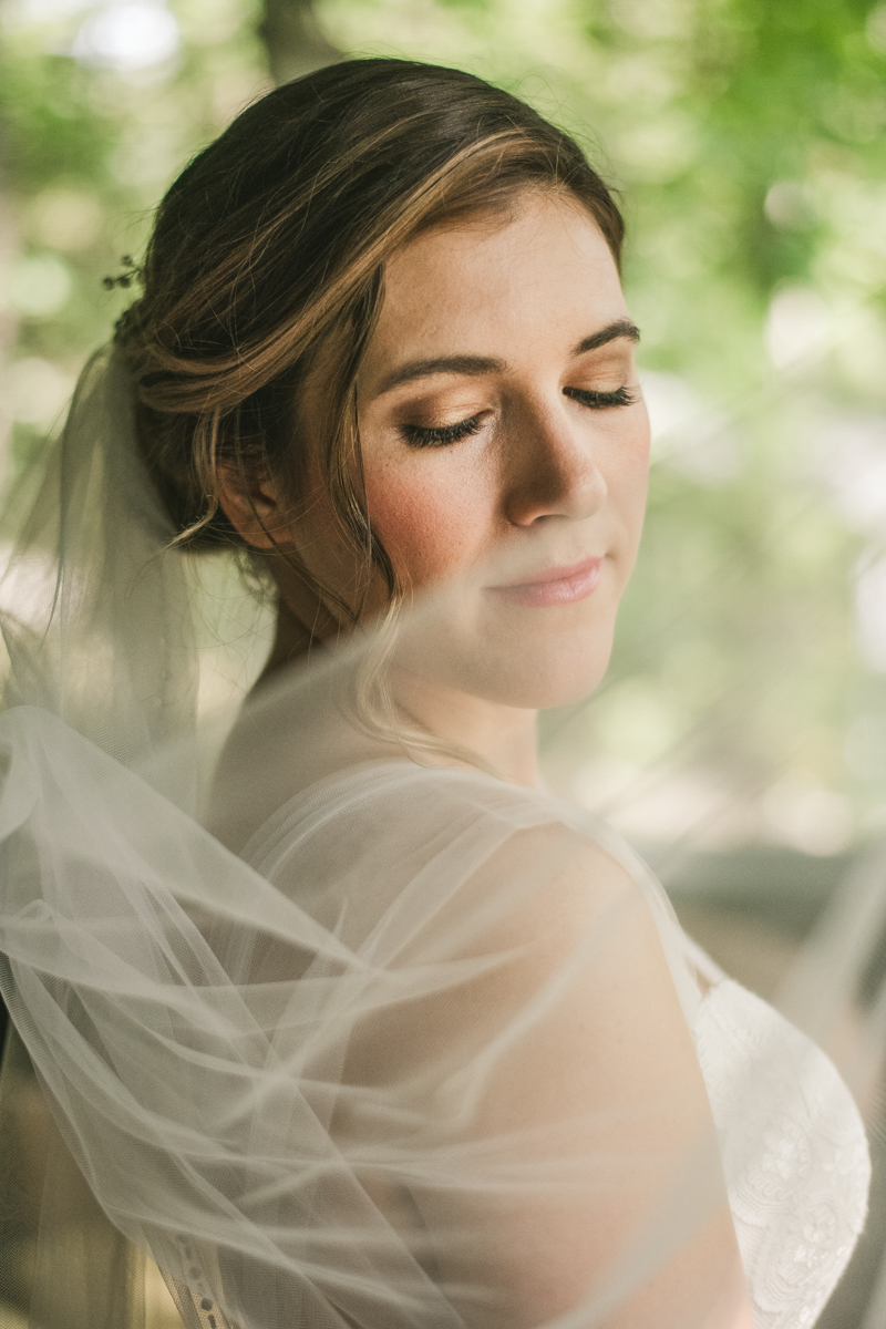 Beautiful bridal veil portraits at Sherwood Forest Clubhouse in Annapolis, Maryland by Britney Clause Photography