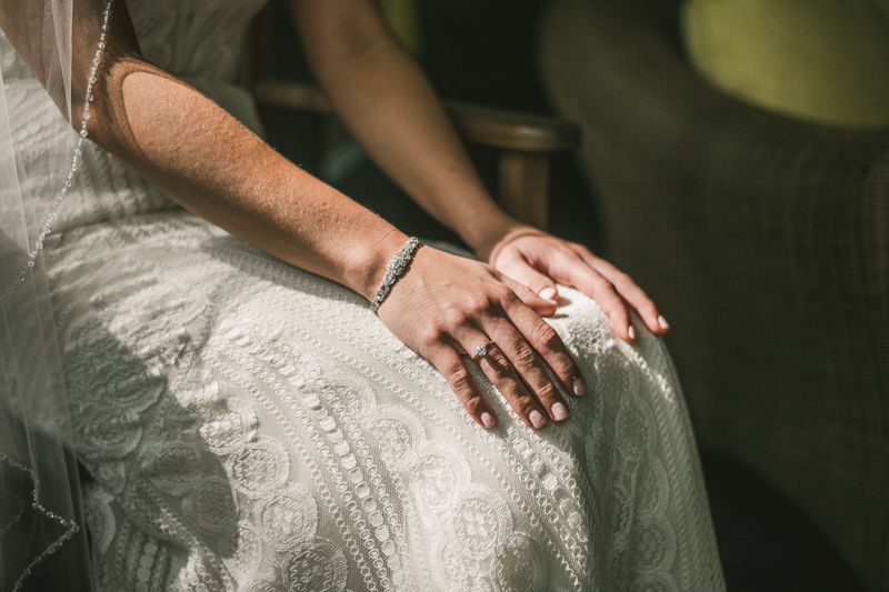 A beautiful September wedding at the Sherwood Forest Clubhouse in Annapolis, Maryland by Britney Clause Photography