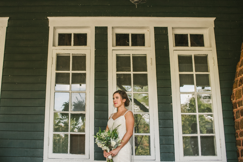 A beautiful September wedding at the Sherwood Forest Clubhouse in Annapolis, Maryland by Britney Clause Photography