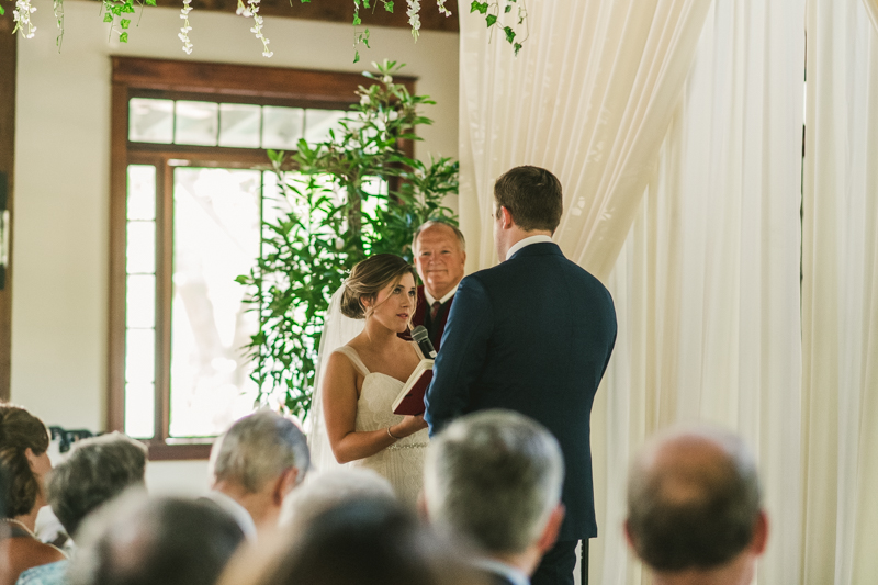 A beautiful September wedding ceremony at the Sherwood Forest Clubhouse in Annapolis, Maryland by Britney Clause Photography