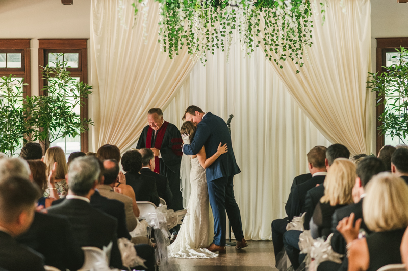 A beautiful September wedding ceremony at the Sherwood Forest Clubhouse in Annapolis, Maryland by Britney Clause Photography